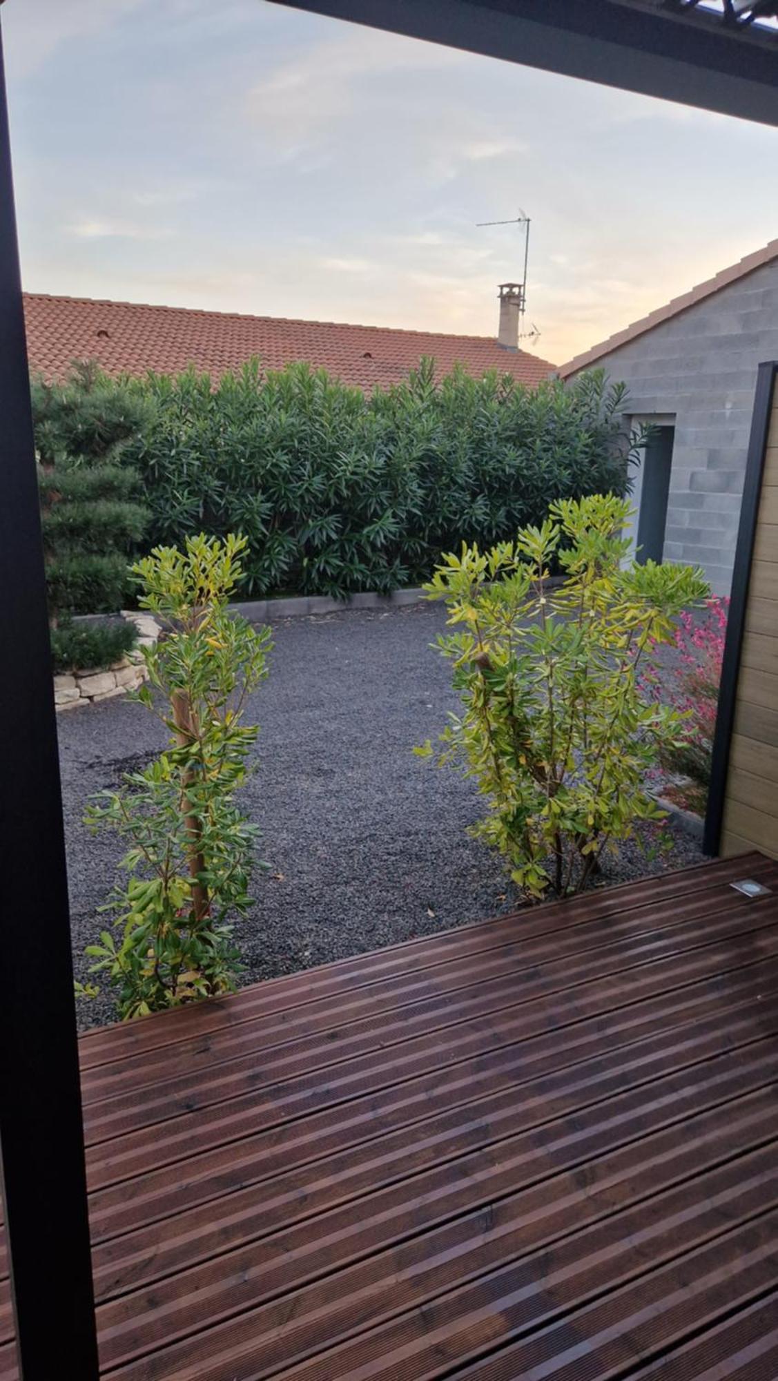 Appartement Pour 4 Avec Terrasse Chanos-Curson ภายนอก รูปภาพ